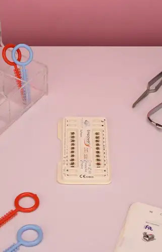 براکت سلف لیگیتینگ American Orthodontics  Empower2 - 2
