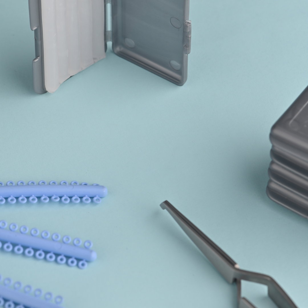 موم  American Orthodontics - 2